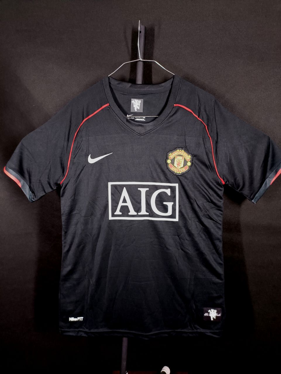 کیت منچستر 2008 مشکی همراه با شورت _ ارسال رایگان